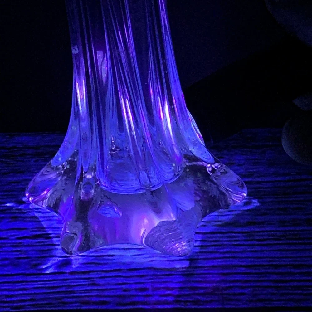 N/A clear glass